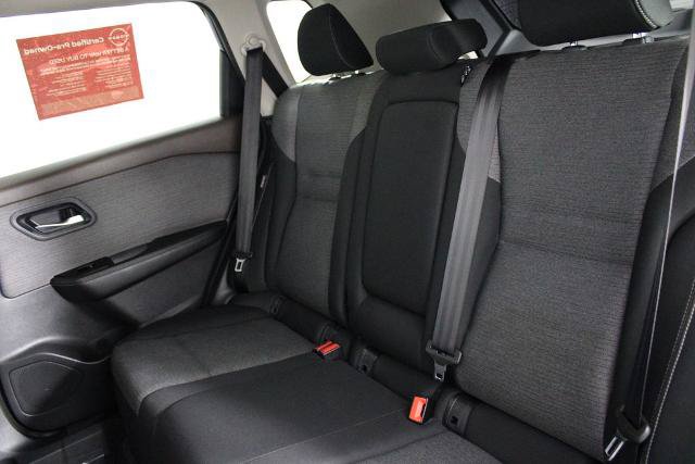Certified 2022 Nissan Rogue SV FWD image 19