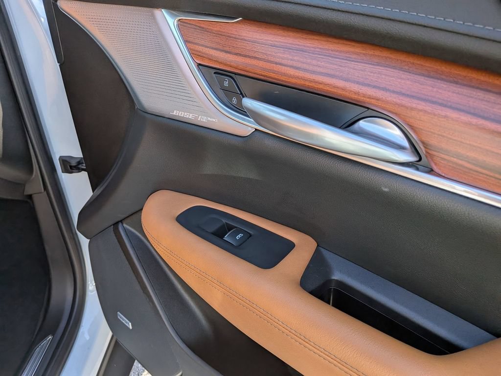Certified 2024 Cadillac XT5 Premium Luxury FWD image 26