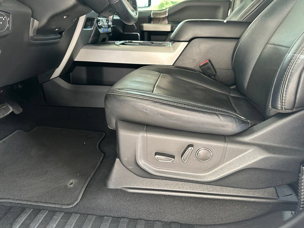 Used 2019 Ford F350 Lariat w/ Lariat Ultimate Package AWD/4WD image 15