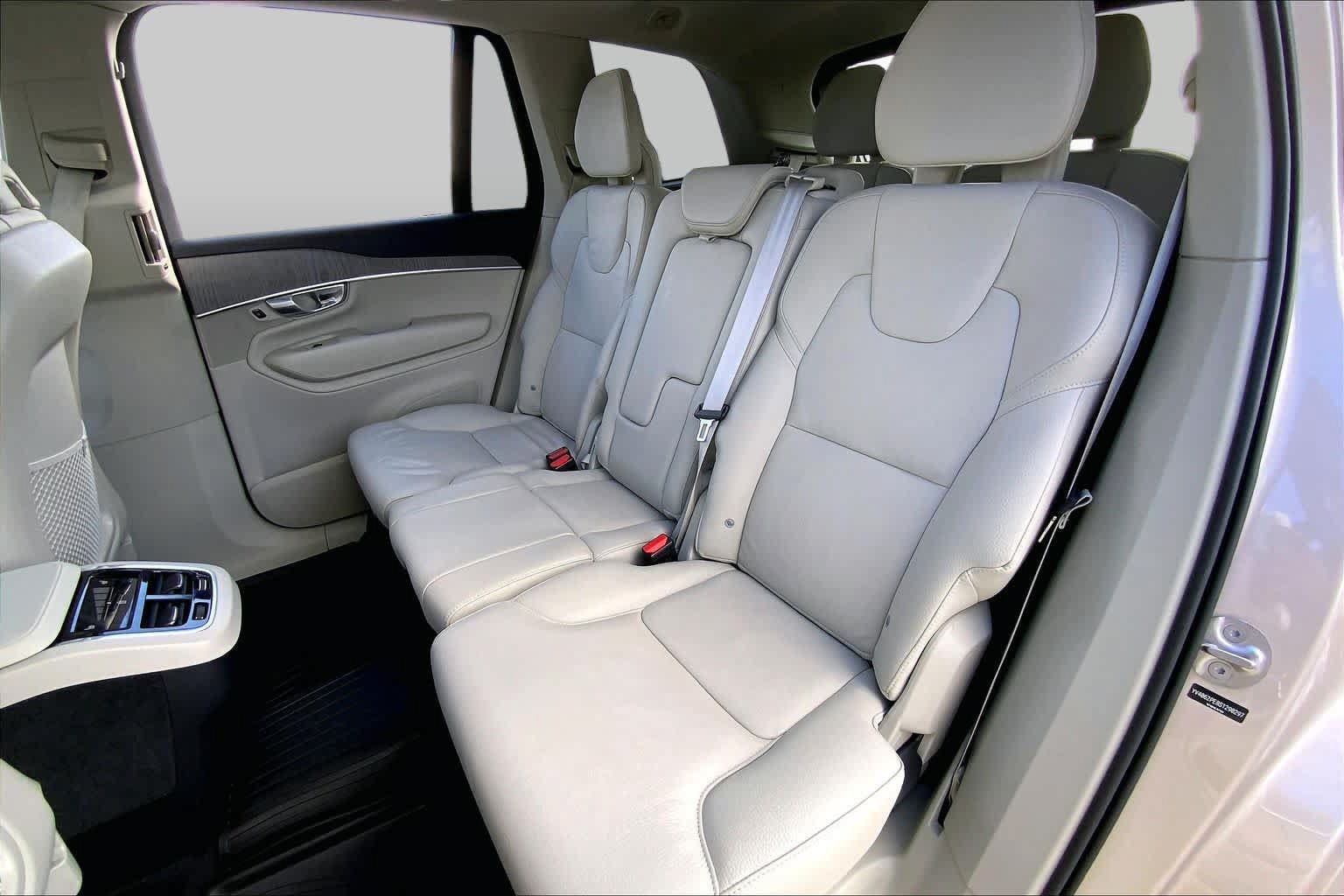 Used 2025 Volvo XC90 B6 Plus w/ Protection Package Premier AWD/4WD image 20