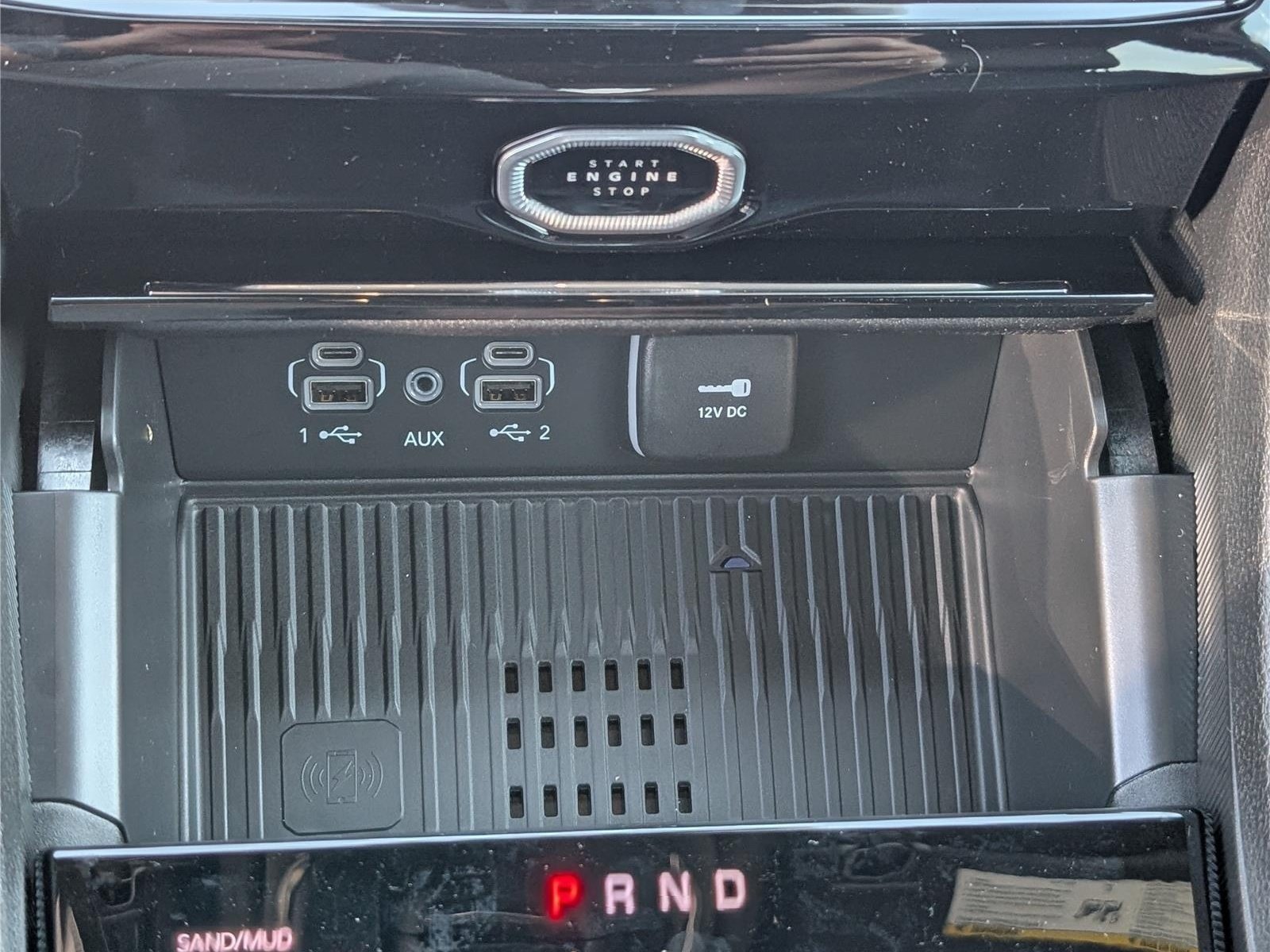 New 2027 Jeep Grand Cherokee Altitude AWD/4WD image 21