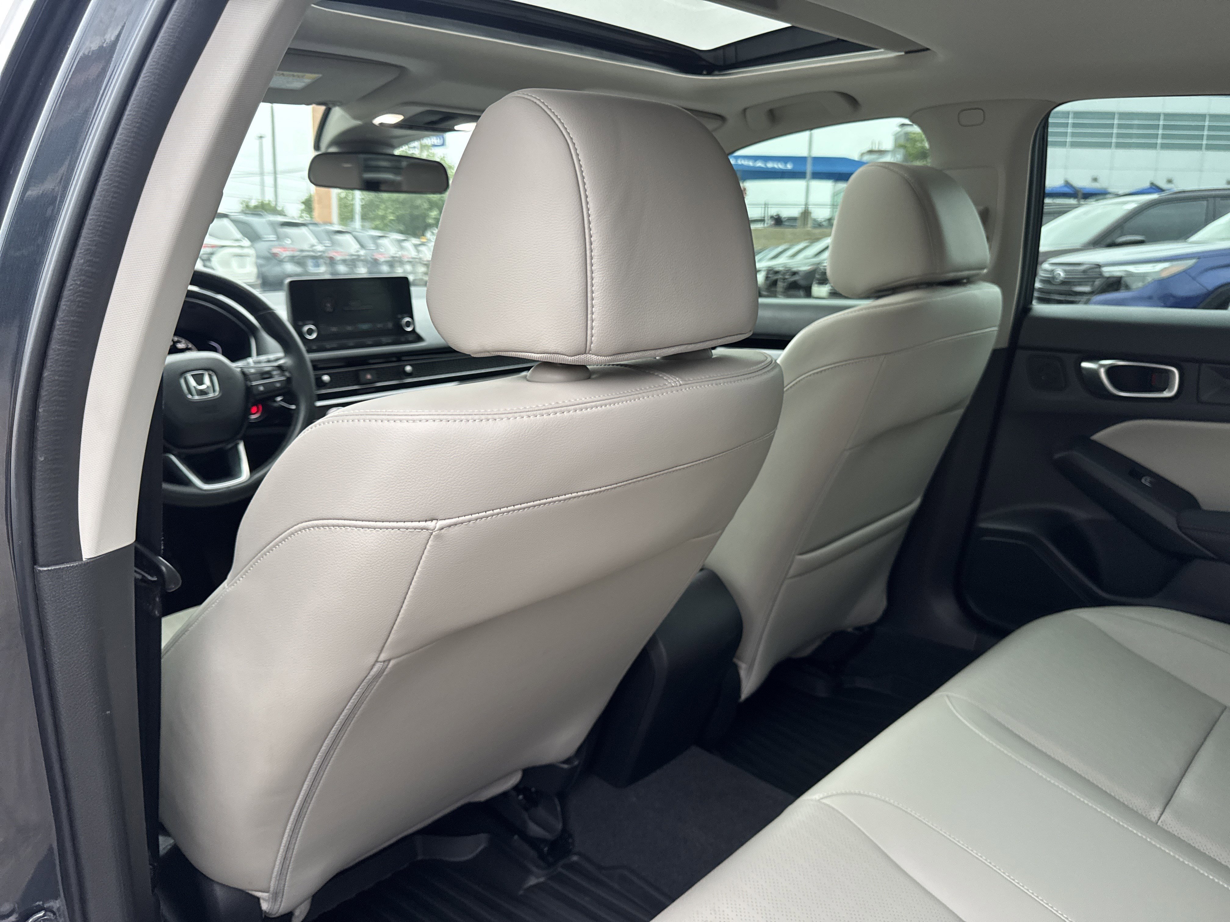 Used 2022 Honda Civic EX-L image 27