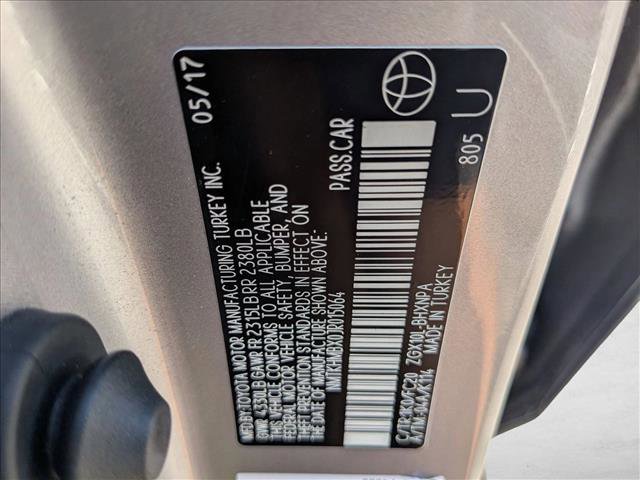 Used 2018 Toyota C-HR XLE image 23