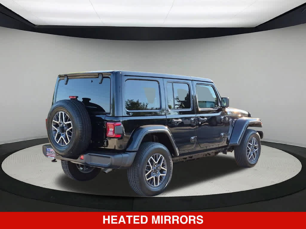Used 2026 Jeep Wrangler Unlimited Sahara AWD/4WD image 7