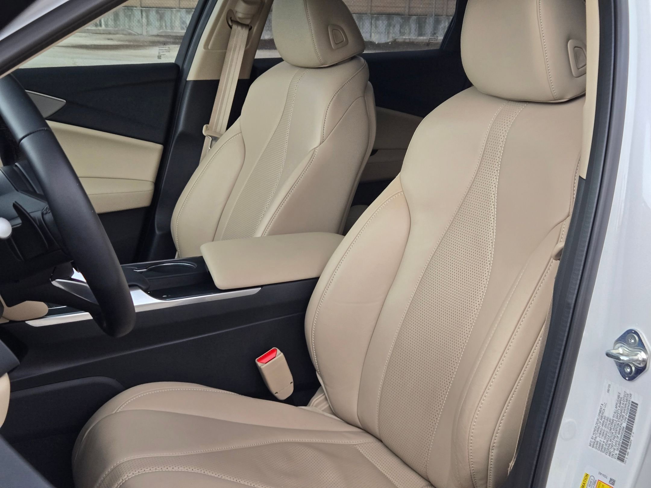 Certified 2025 Acura TLX w/ Technology Package FWD image 14