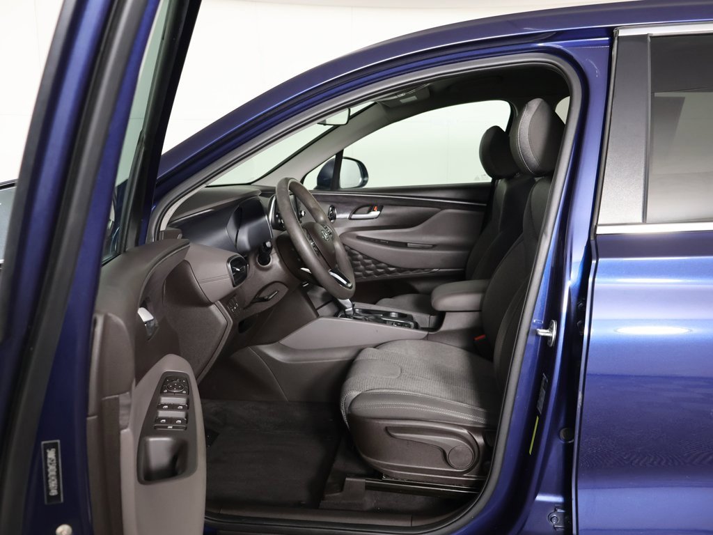 Used 2020 Hyundai Santa Fe SE image 26