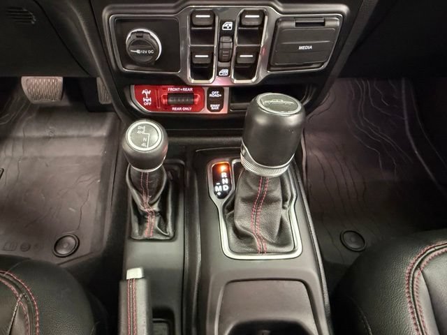 Used 2021 Jeep Gladiator Rubicon AWD/4WD image 15