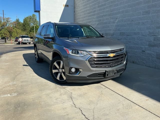 Used 2018 Chevrolet Traverse LT