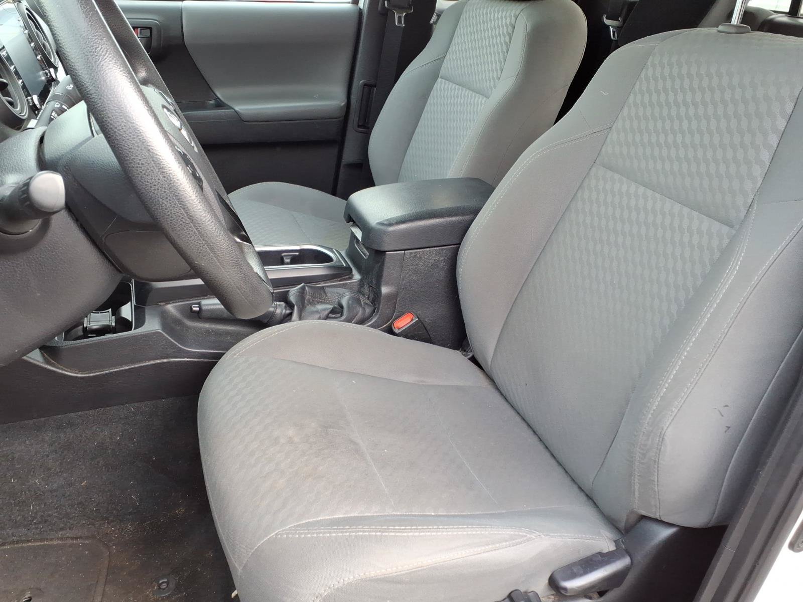 Used 2021 Toyota Tacoma SR RWD image 11