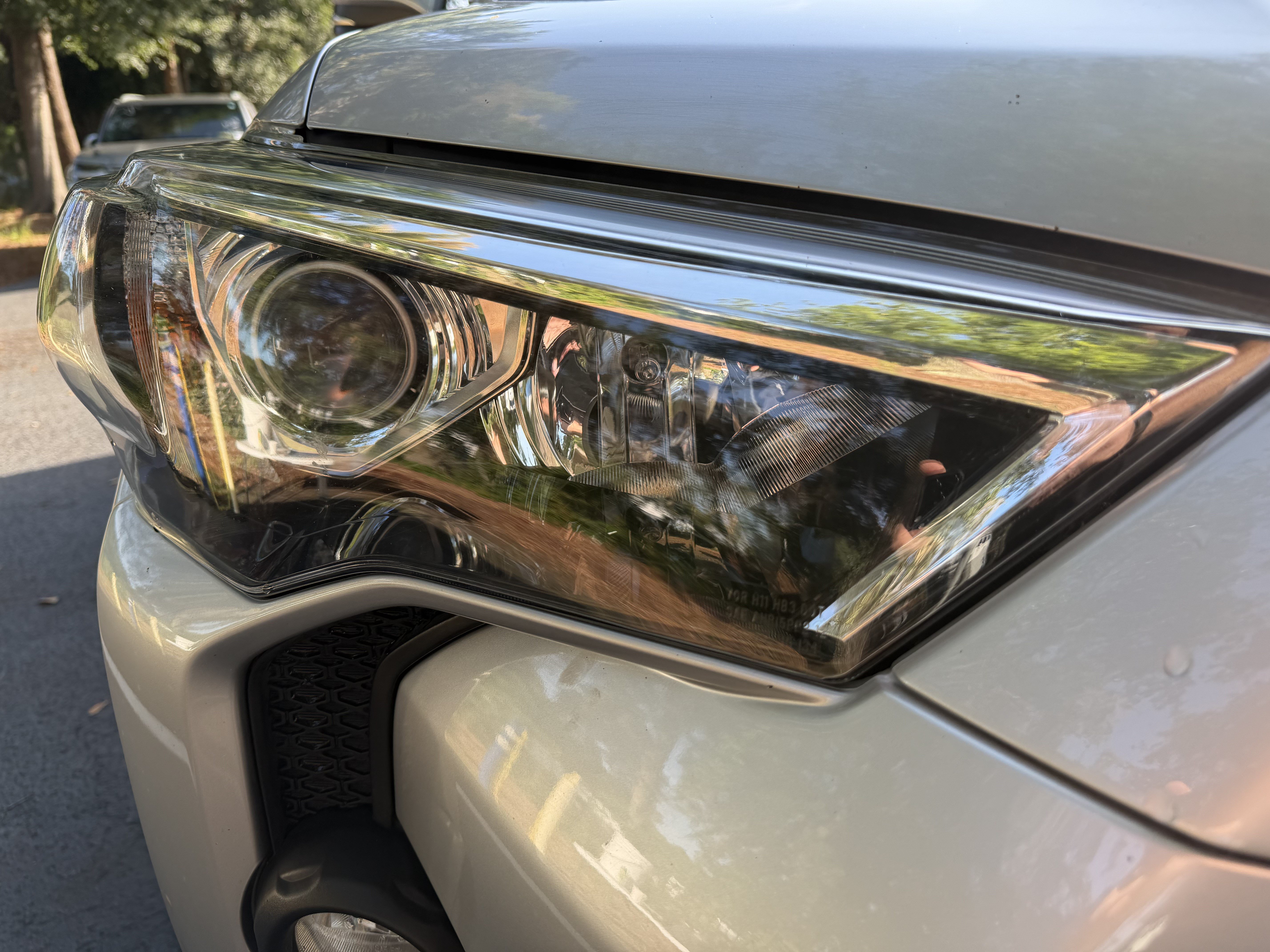 Used 2020 Toyota 4Runner SR5 Premium w/ Moonroof Package AWD/4WD image 12