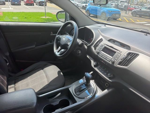Used 2012 Kia Sportage LX w/ Convenience Pkg image 12