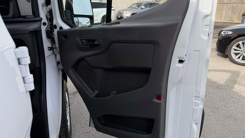 Used 2022 Ford Transit 250 Low Roof w/ Exterior Upgrade Package image 10