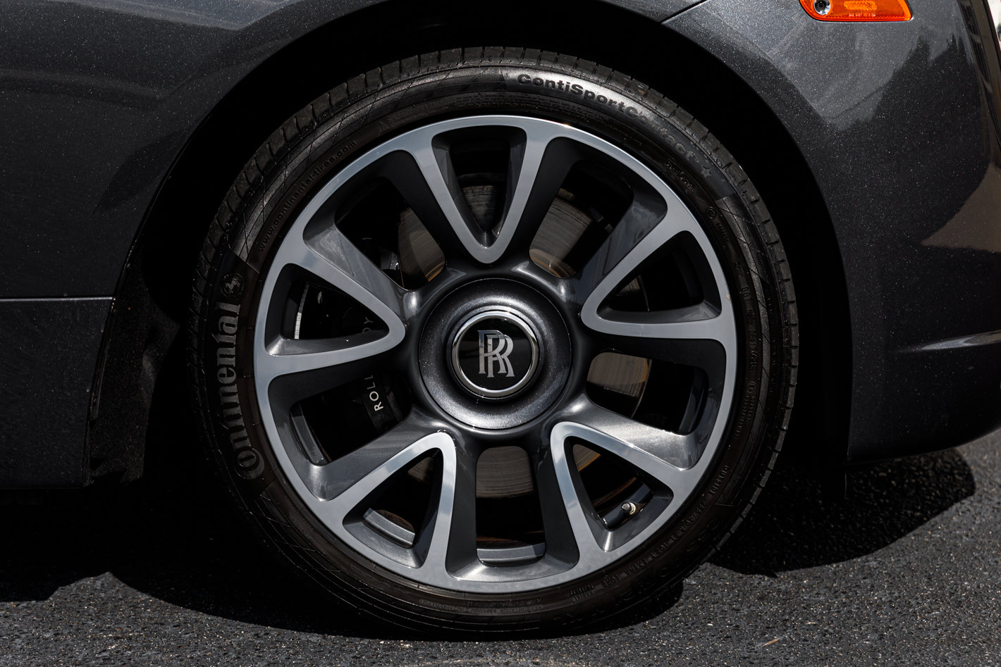 Certified 2019 Rolls-Royce Wraith RWD image 24
