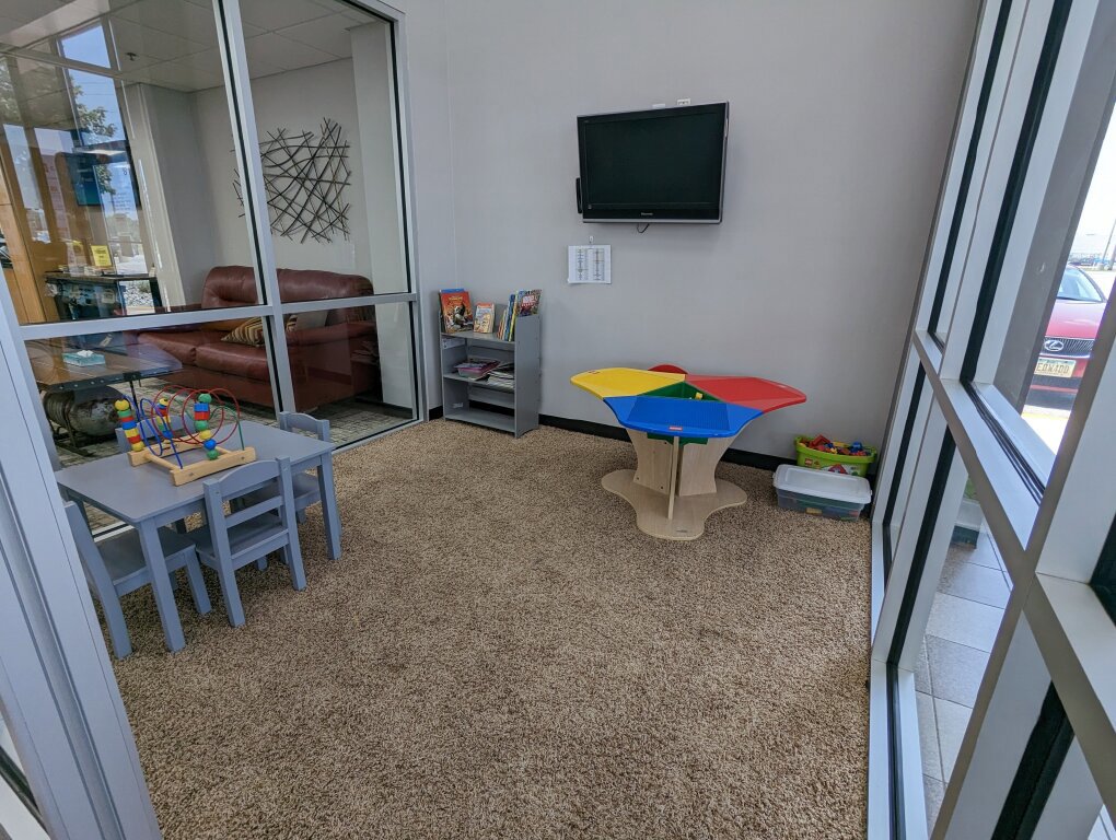 Used 2011 Lexus LS 460 L w/ Luxury Pkg image 34