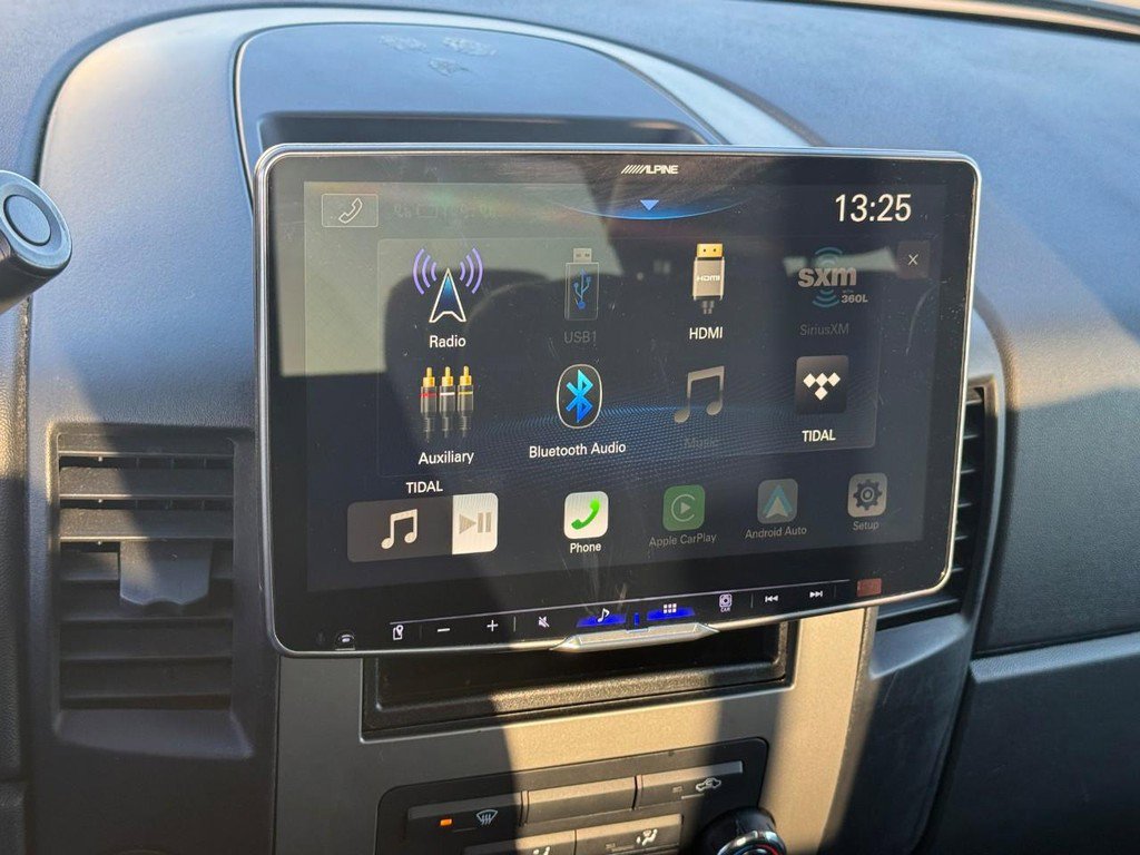 Used 2011 Nissan Titan SV image 20