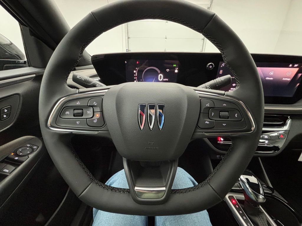 New 2026 Buick Envista Avenir image 19