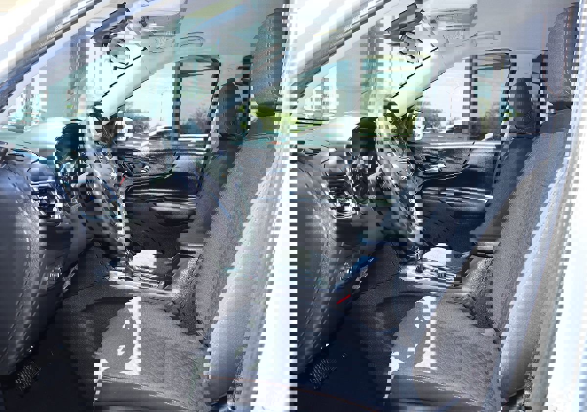 Used 2022 Chevrolet Equinox LT image 39