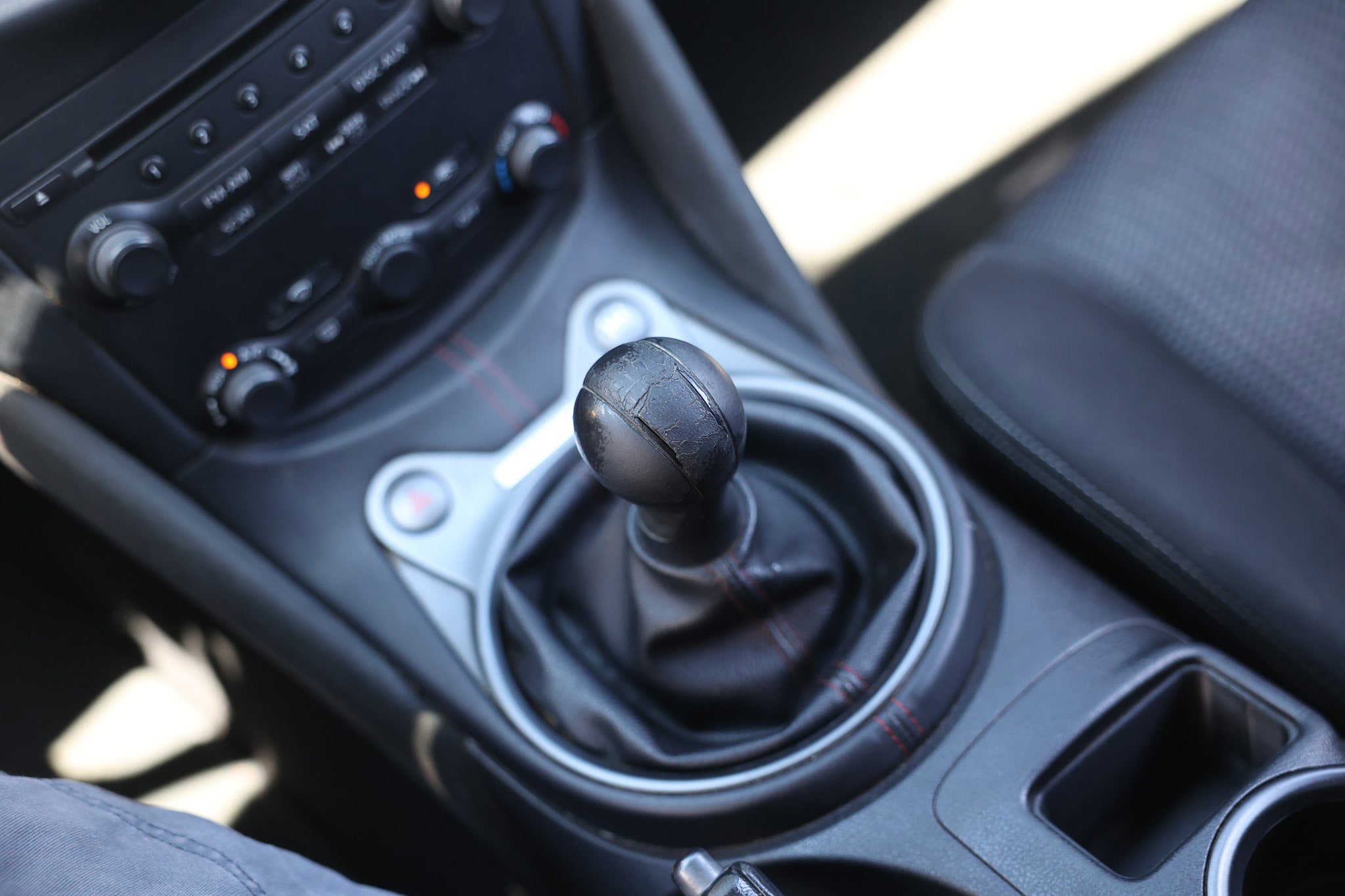 Used 2017 Nissan 370Z NISMO RWD image 33