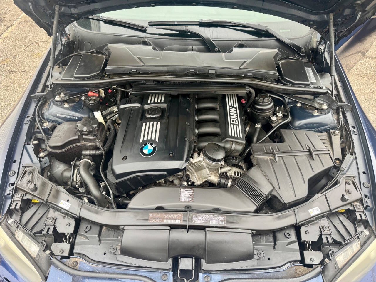 Used 2013 BMW 328i Convertible RWD image 25