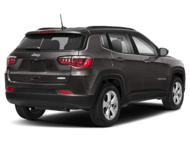 Used 2019 Jeep Compass Limited AWD/4WD image 2