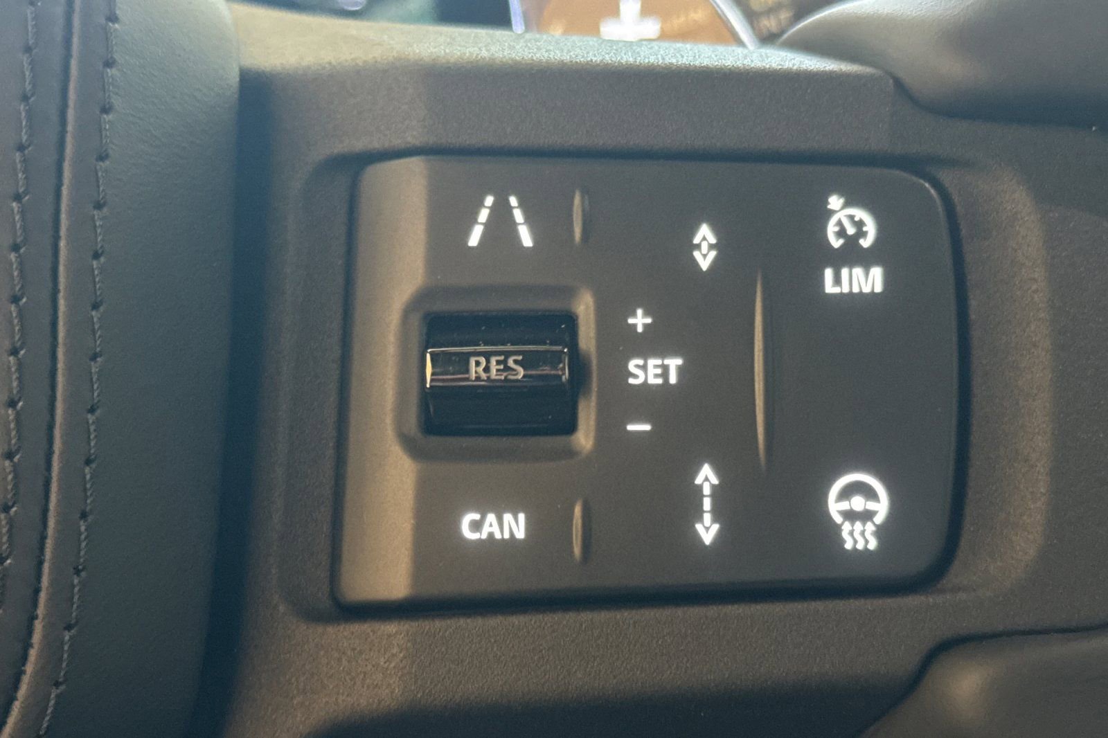 New 2026 Land Rover Defender 110 OCTA image 26