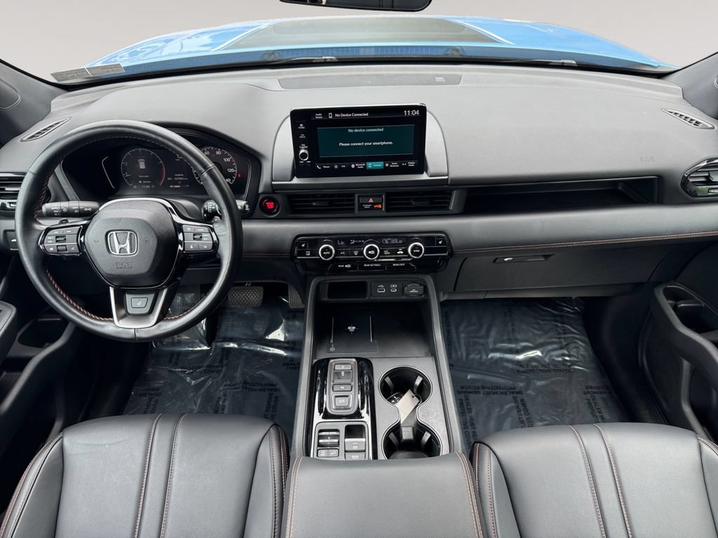 Used 2023 Honda Pilot TrailSport image 10