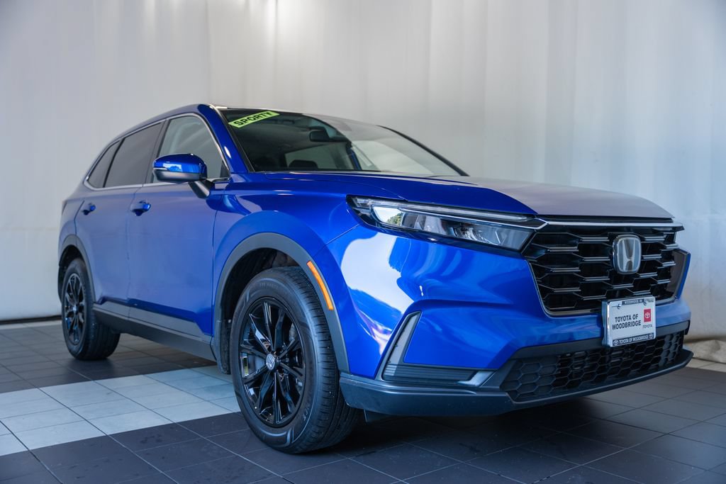 Used 2023 Honda CR-V EX image 1
