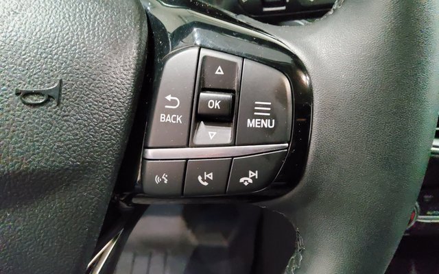 Used 2022 Ford Escape Titanium w/ Class II Trailer Tow Package image 32