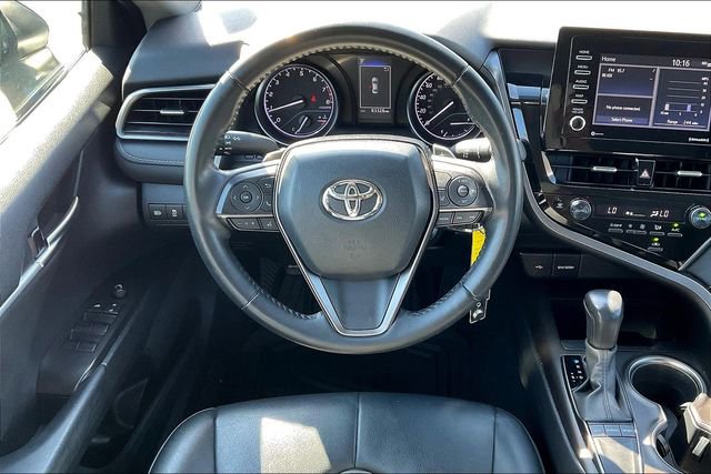 Used 2023 Toyota Camry SE FWD image 5