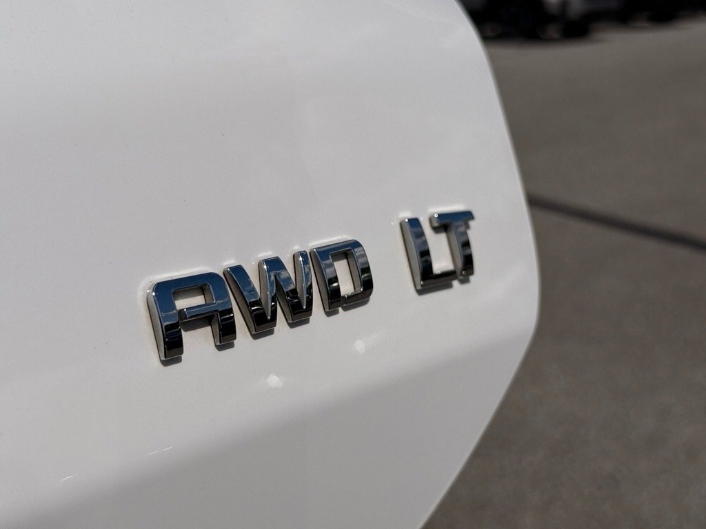 Used 2023 Chevrolet Equinox LT image 21