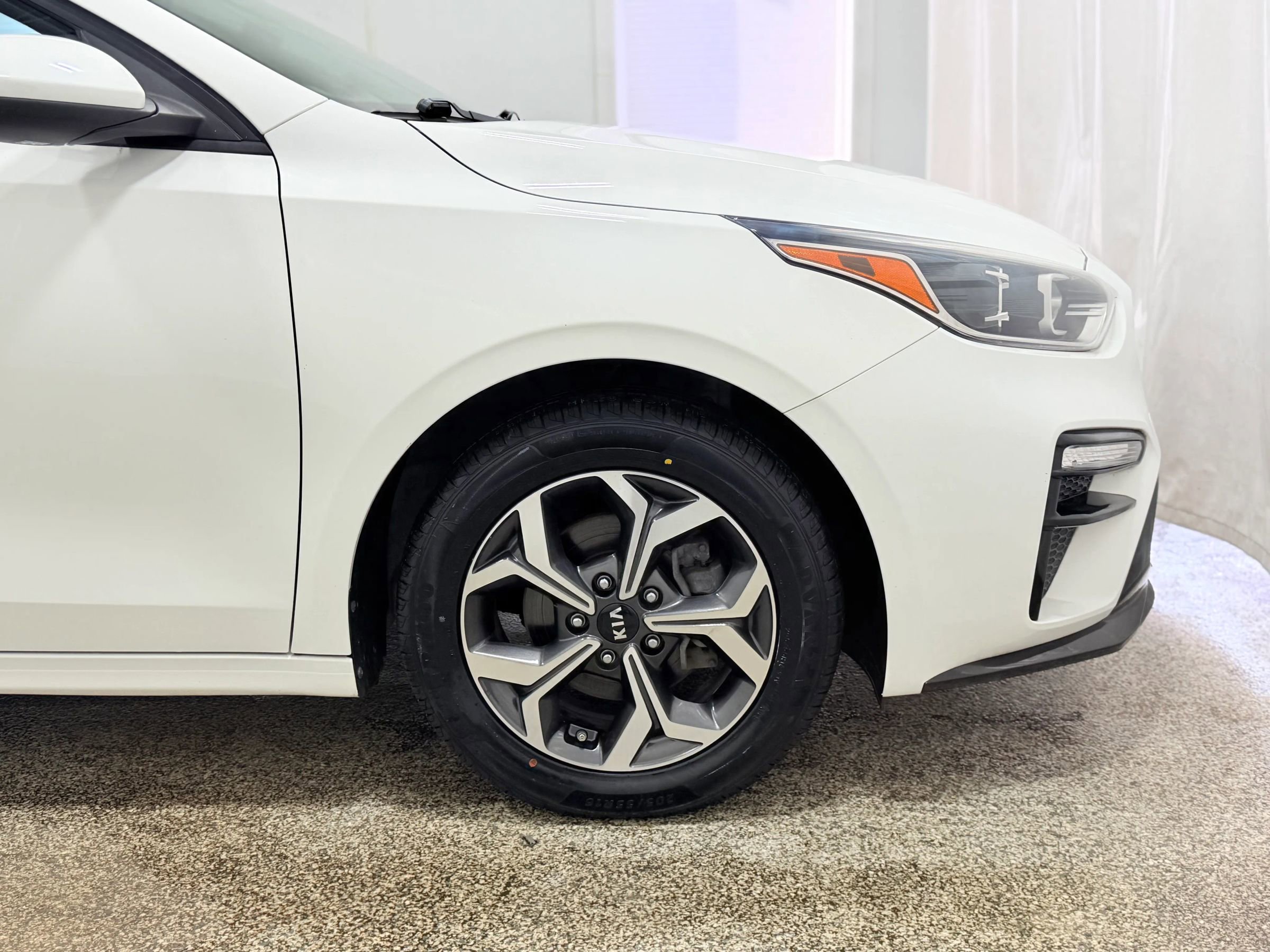 Used 2019 Kia Forte LXS image 37