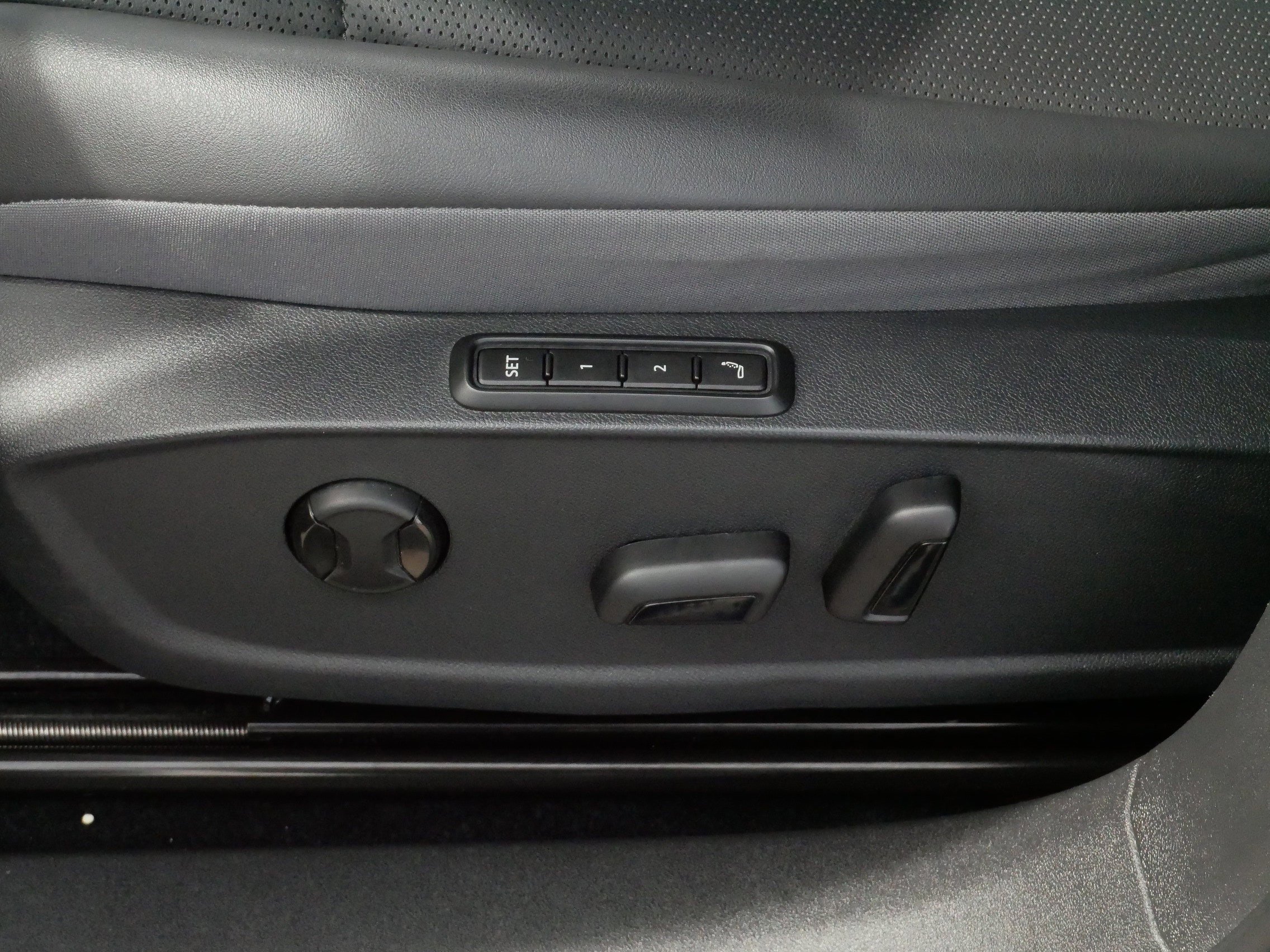 Certified 2023 Volkswagen ID.4 Pro S image 20
