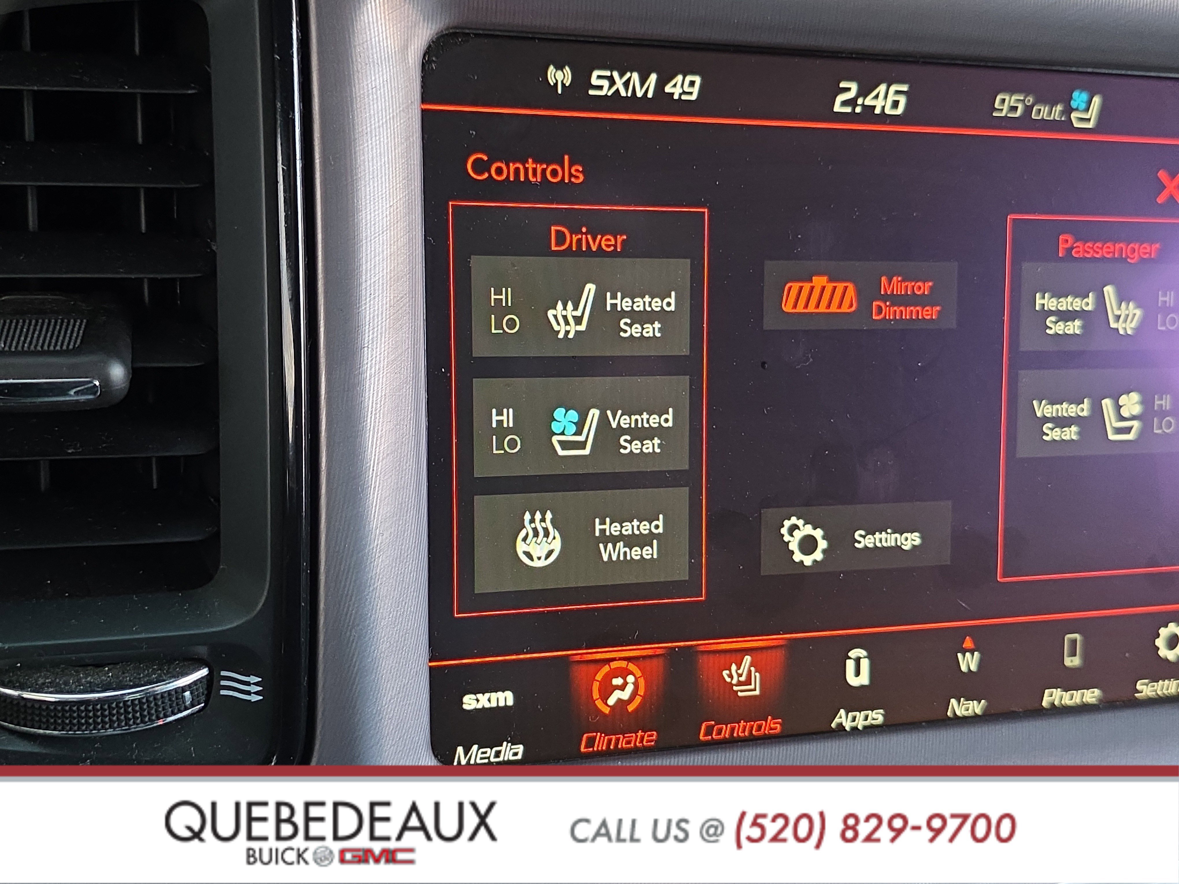 Used 2022 Dodge Challenger R/T w/ Plus Package image 19