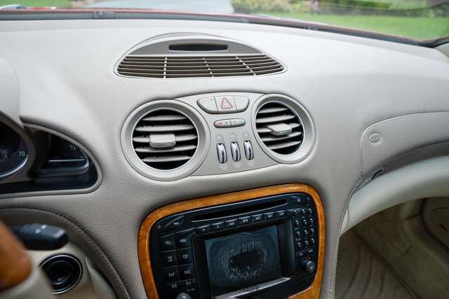 Used 2004 Mercedes-Benz SL 500 image 57