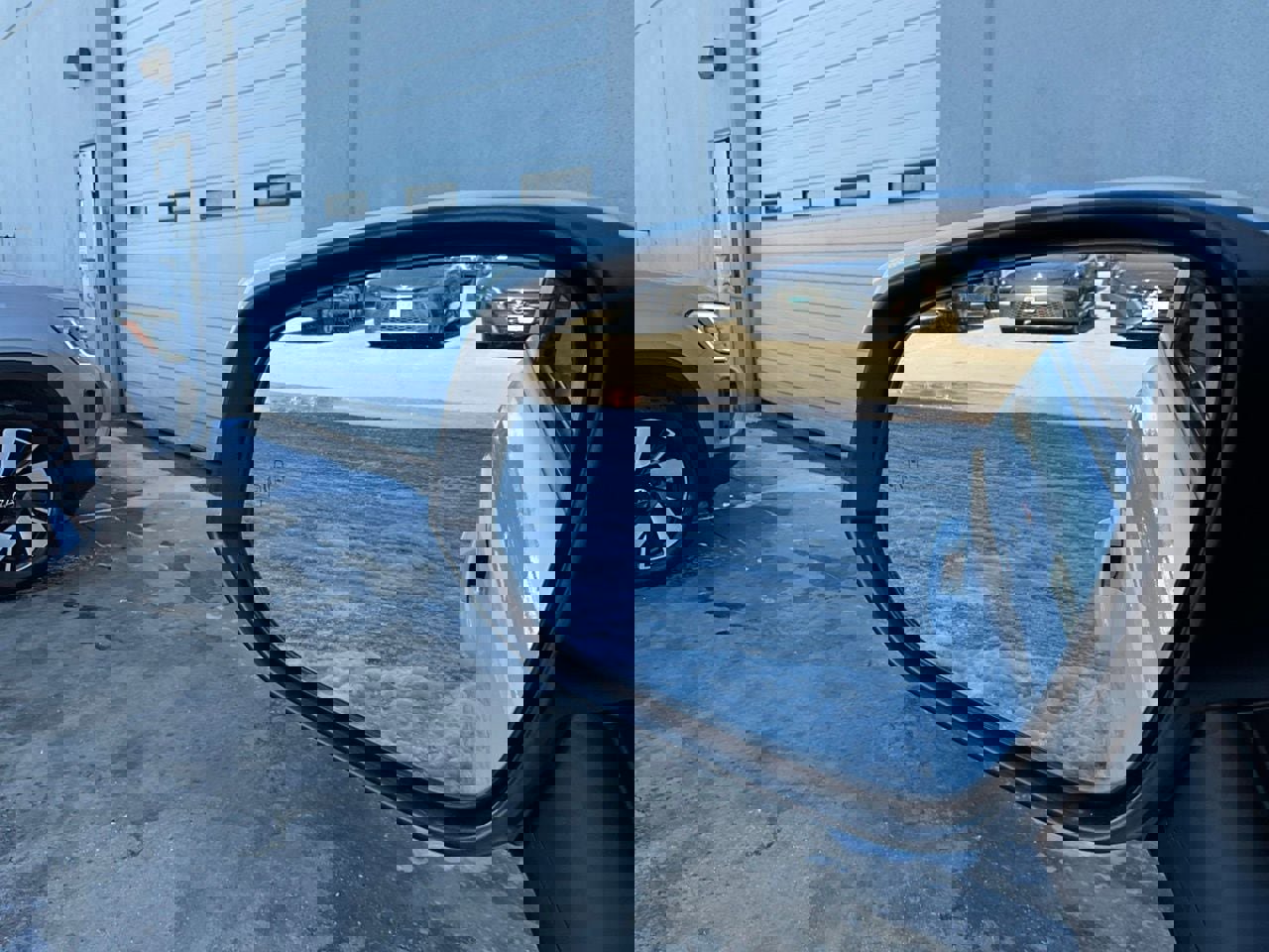 Used 2025 Toyota RAV4 XLE image 19