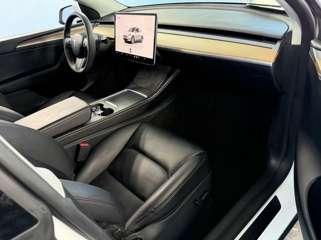 Used 2023 Tesla Model Y Long Range AWD/4WD image 13