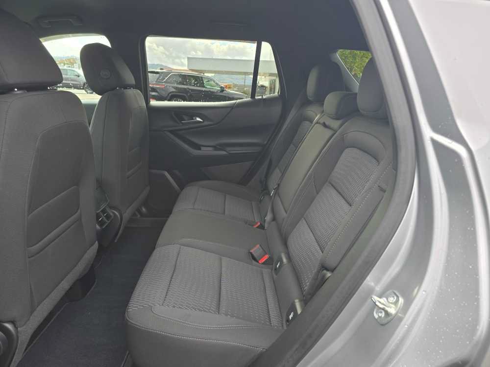 Used 2025 Chevrolet Equinox LT w/ Midnight Edition FWD image 16