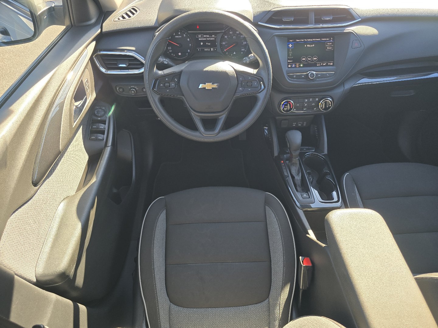 Certified 2023 Chevrolet TrailBlazer LT FWD image 3