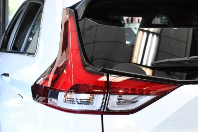 Used 2024 Mitsubishi Eclipse Cross AWD image 14