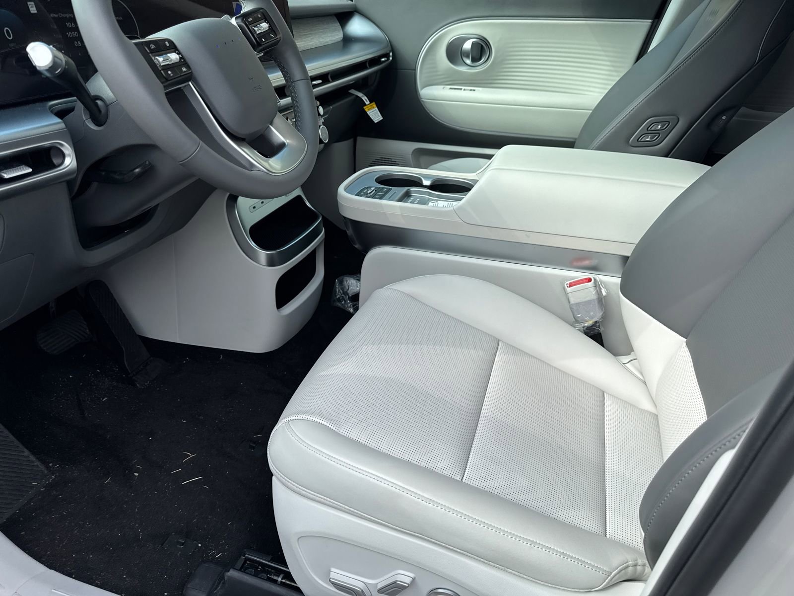 New 2026 Hyundai Ioniq 9 SEL image 9