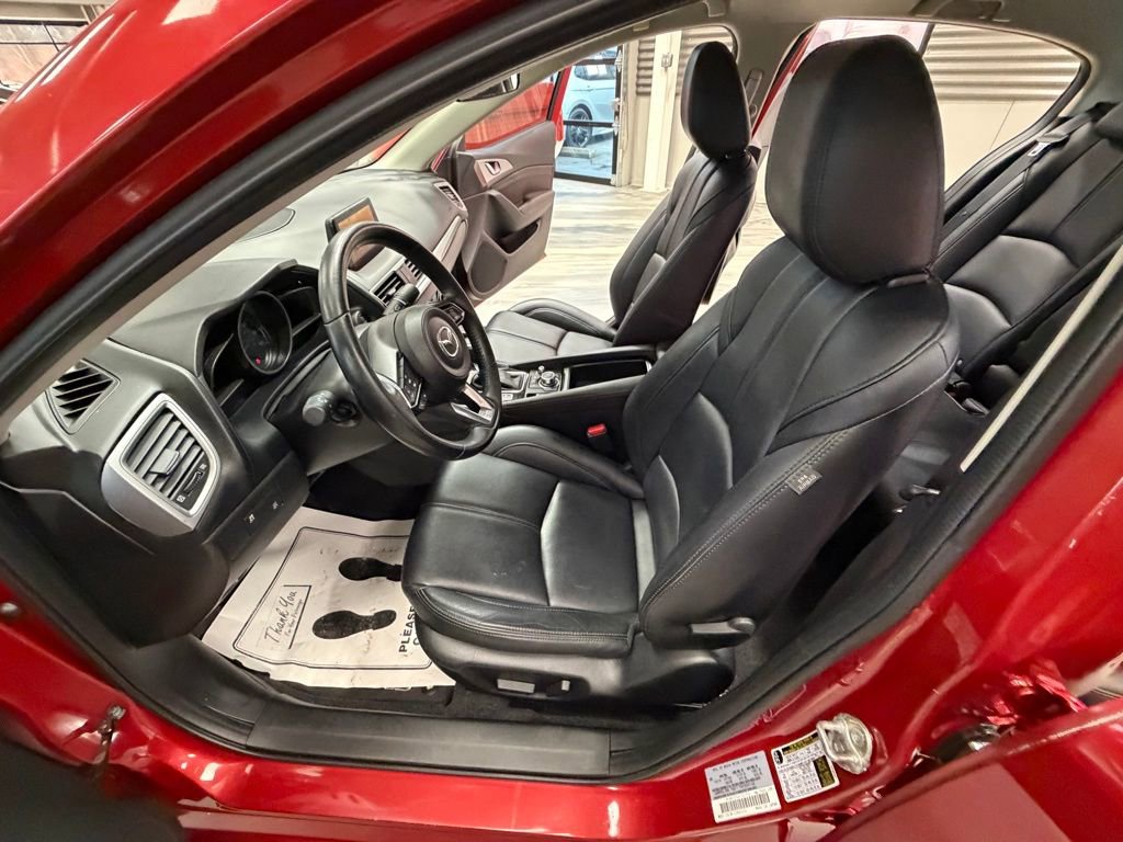 Used 2017 MAZDA MAZDA3 Touring image 51