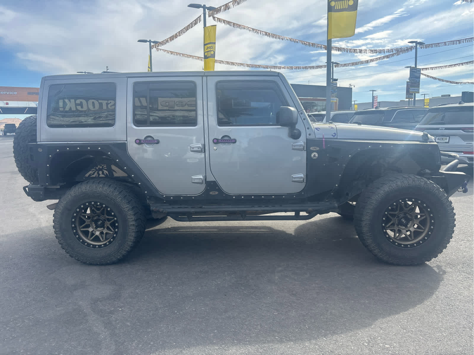 Used 2016 Jeep Wrangler Unlimited Sahara video 2