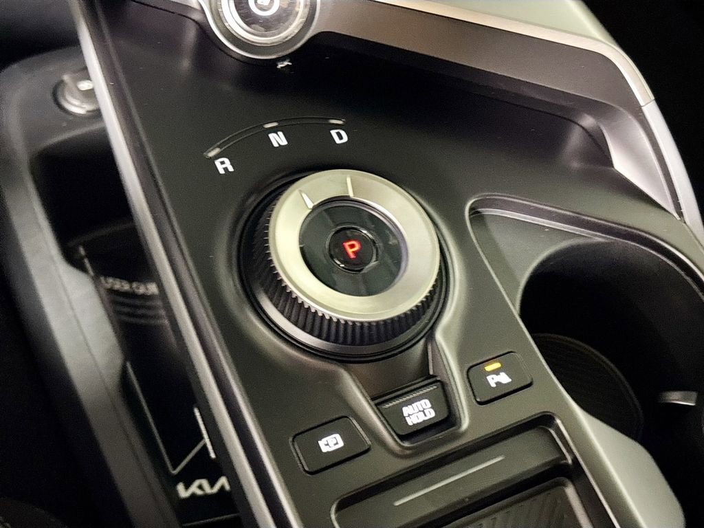 New 2025 Kia EV6 Light w/ Light LR Technology Package image 19