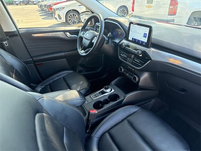Used 2022 Ford Escape Titanium image 29