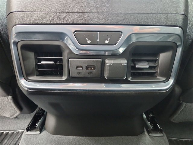 Used 2021 Chevrolet Silverado 2500 LTZ w/ LTZ Premium Package image 21