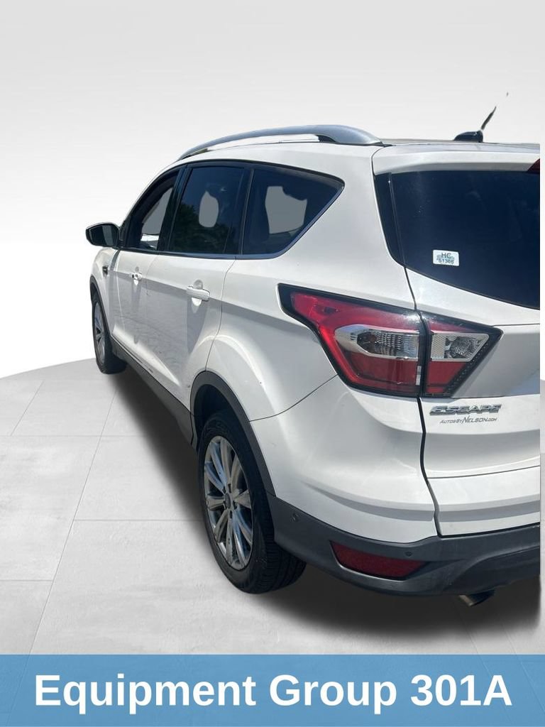 Used 2017 Ford Escape Titanium w/ Equipment Group 301A AWD/4WD image 4
