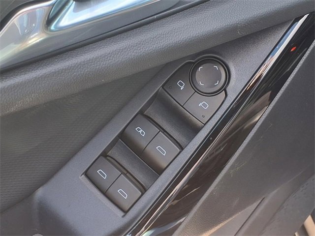 New 2026 Chevrolet Equinox LT image 11