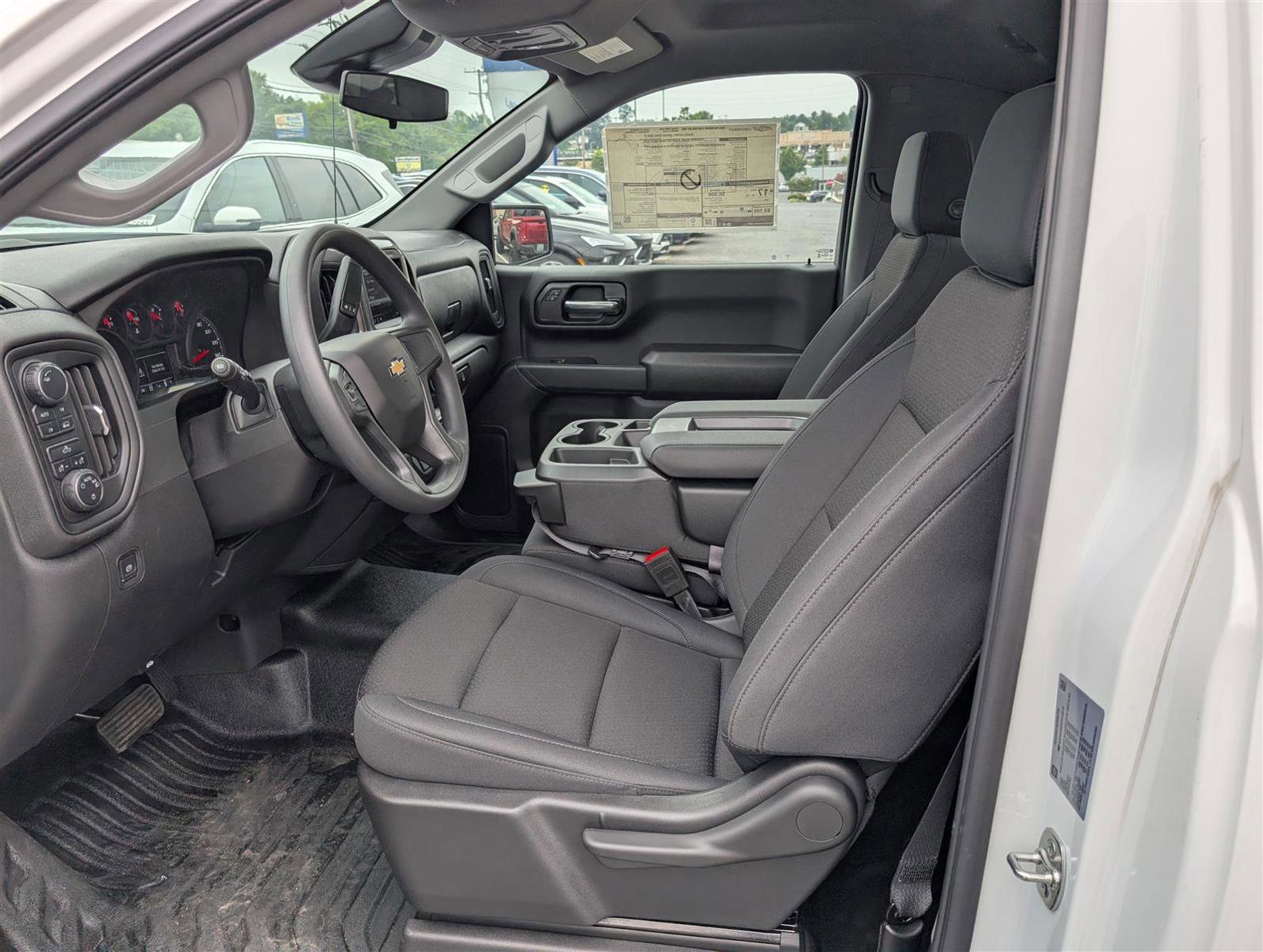 New 2025 Chevrolet Silverado 1500 W/T image 10