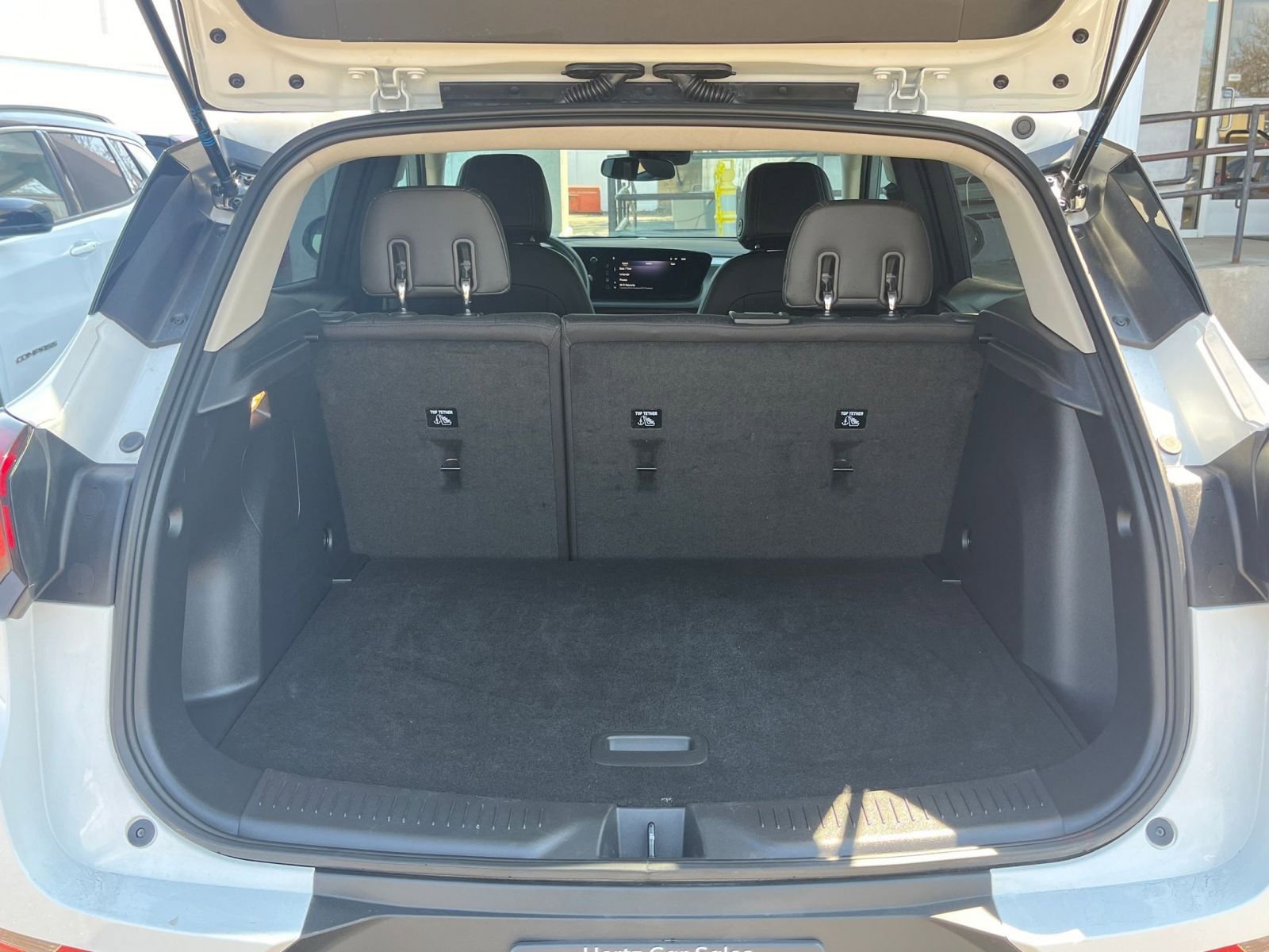 Used 2025 Buick Encore GX Preferred image 29