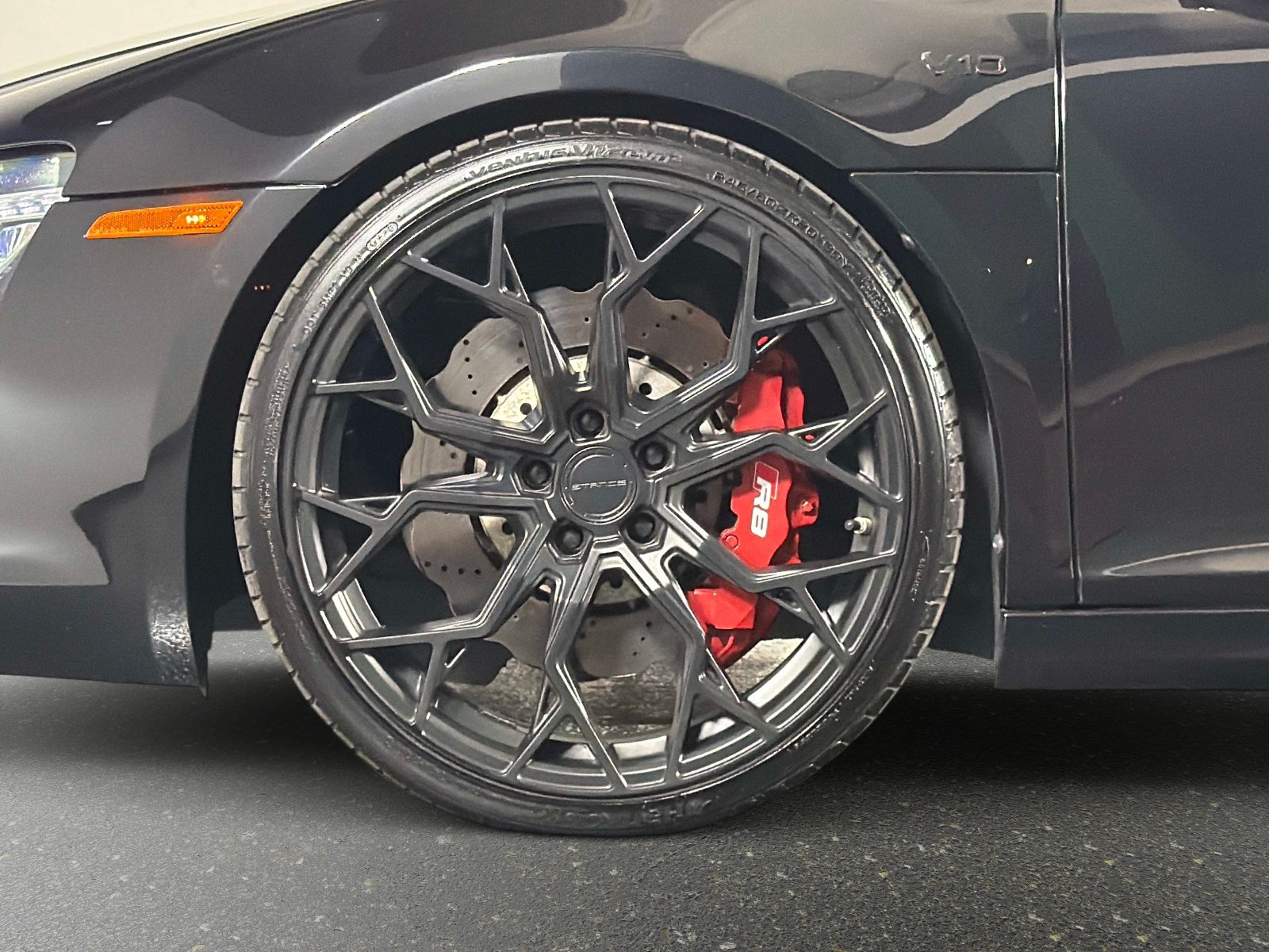 Used 2014 Audi R8 V10 AWD/4WD image 16